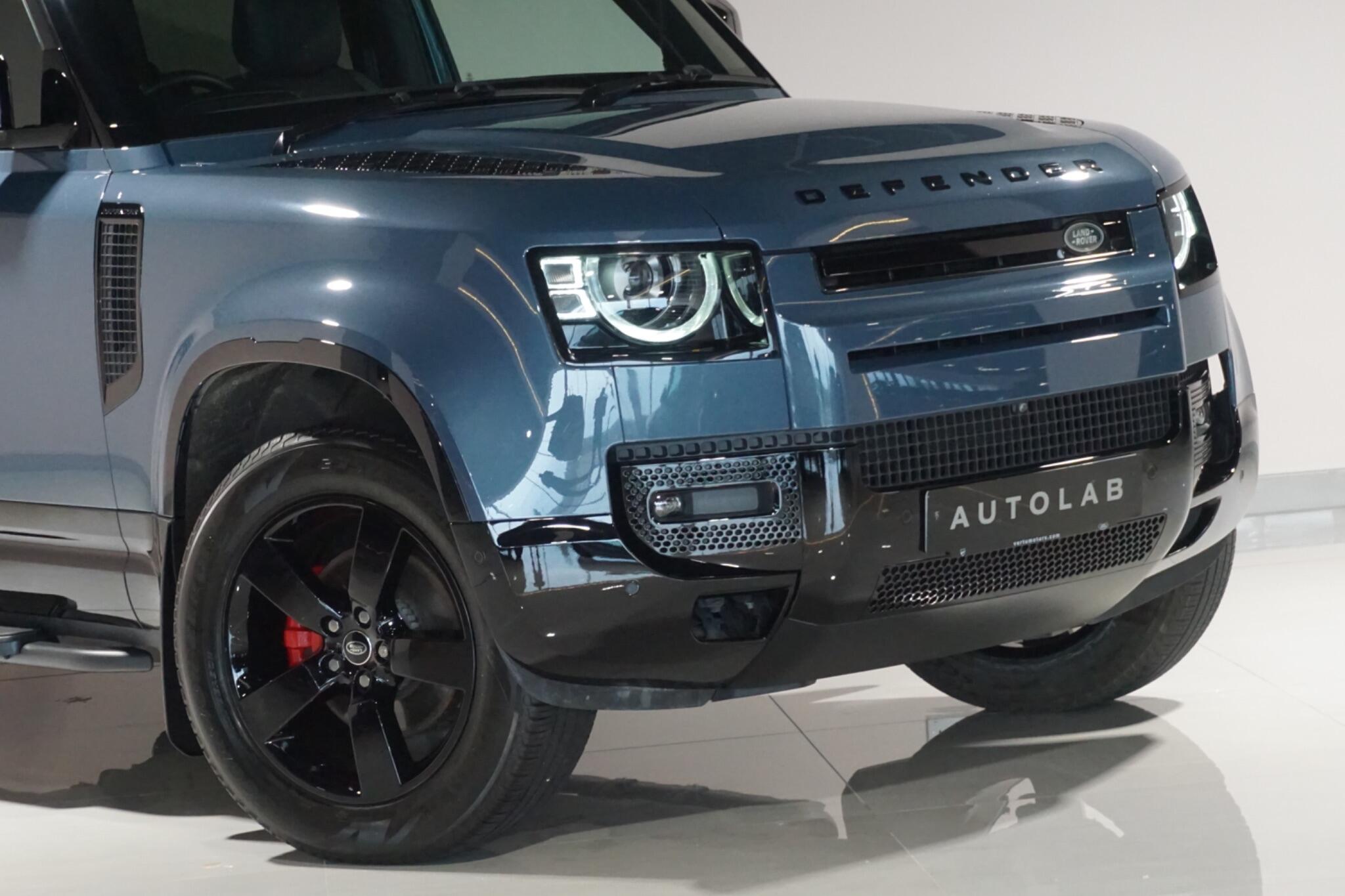 Land Rover Defender 90 3.0 D250 MHEV X-Dynamic HSE SUV 3dr Diesel Auto 4WD Euro 6 (s/s) (250 ps)